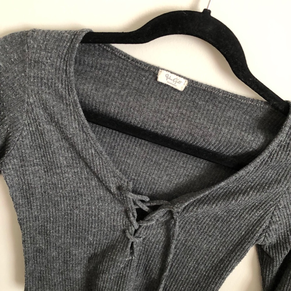 Brandy Melville top - Picture 2 of 2